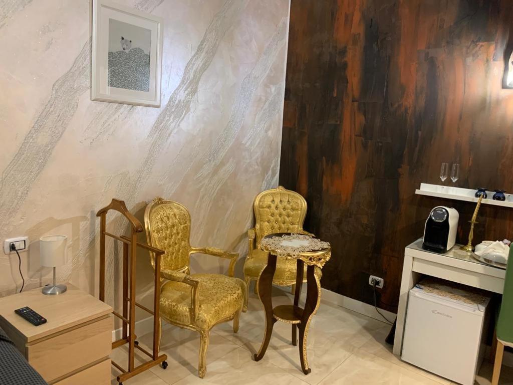 Gold House La Spezia